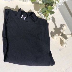Under Armour Cold Gear: SIze: small